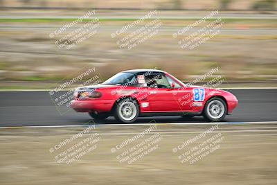 media/Jan-26-2025-CalClub SCCA (Sun) [[cfcea7df88]]/Group 4/Race/